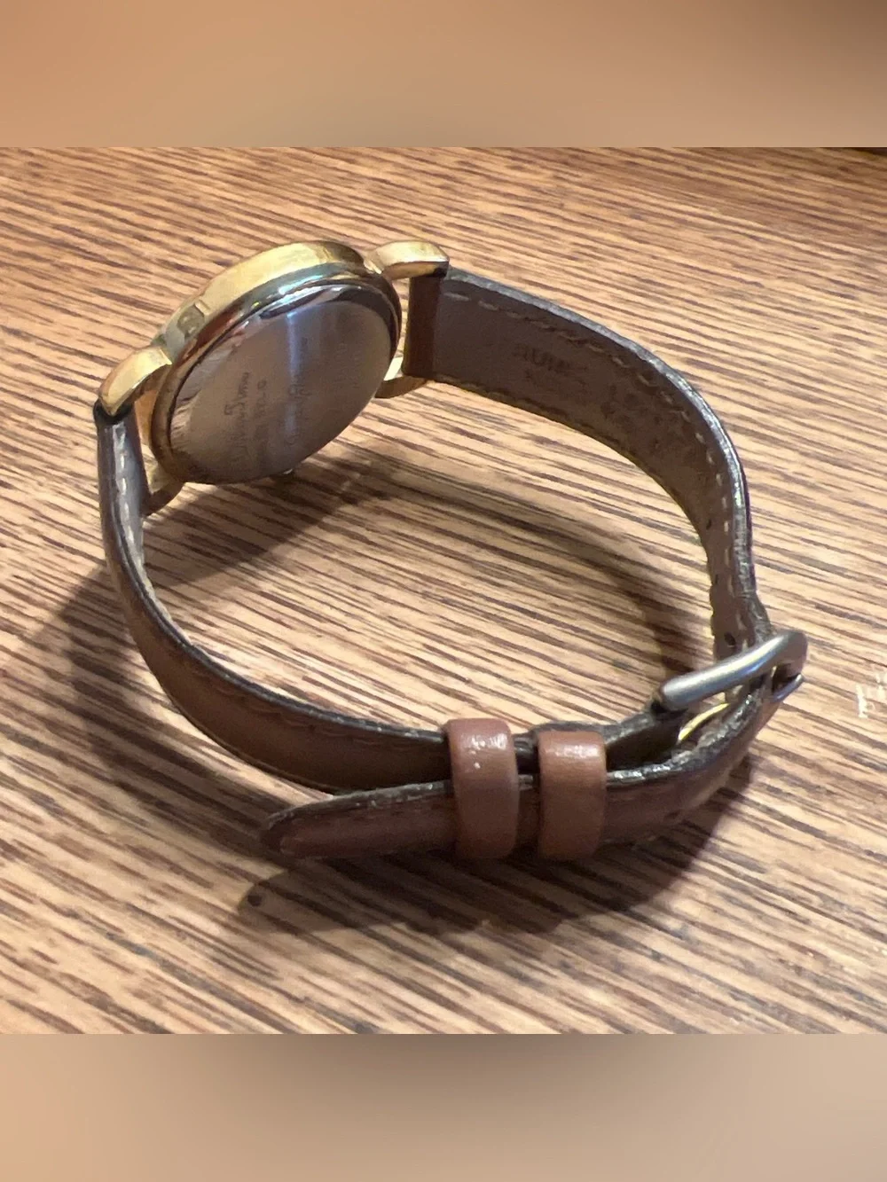 N/A classic wristwatch
